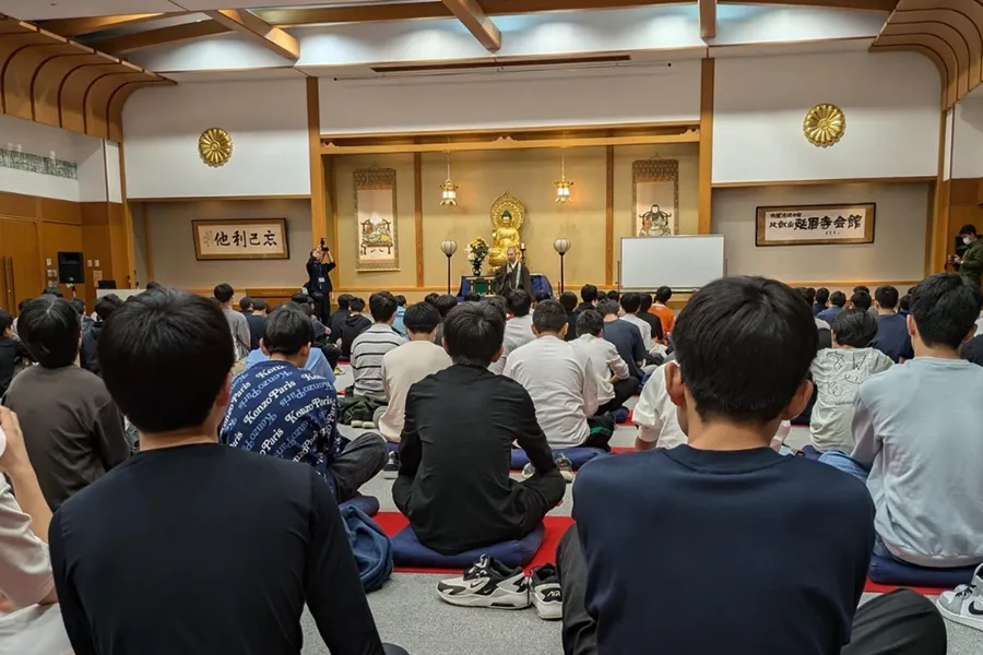 研修旅行：比叡山延暦寺で座禅体験